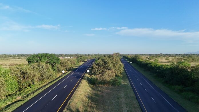 Obras de Autopista del Río Grande en la Troncal del Magdalena 2