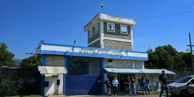Carcel-La-Tramacua-1-660x330.jpg