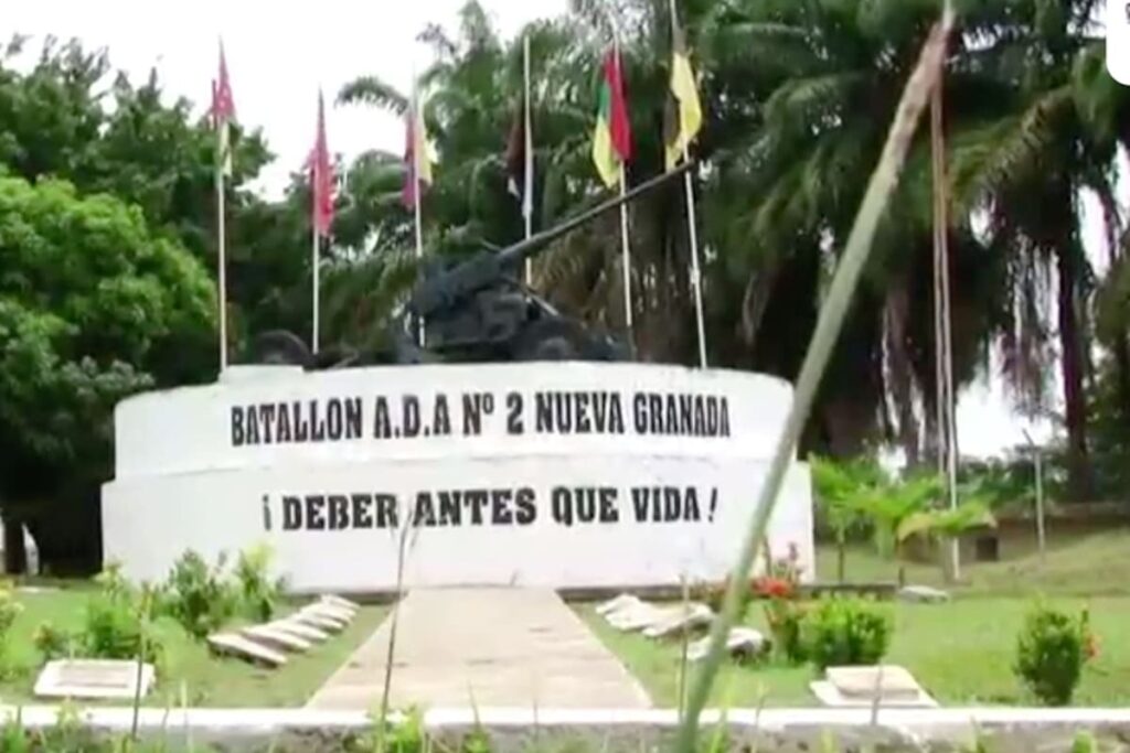 Encuentran cadáver de militar en batallón.