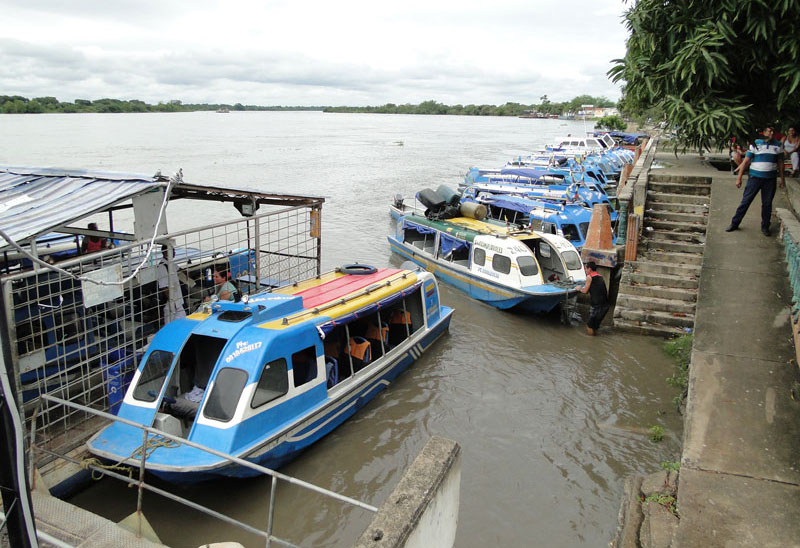 Suspensión de ruta fluvial por amenazas de extorsión