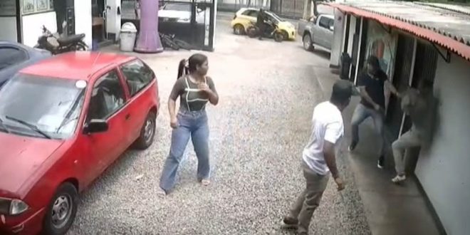 Le-quitaron-el-morral-con-mas-de-28-millones-asi-fue-el-millonario-atraco-en-Valledupar-660x330.jpg