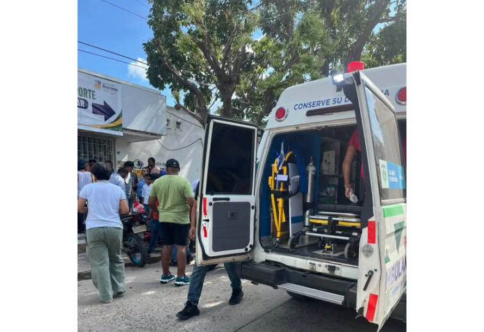 Sicarios asesinan a tramitador en Secretaría de Tránsito