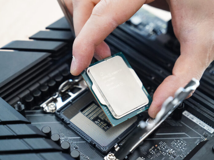 h6BT6NIBQ_2000x1500__1.jpg